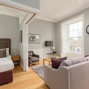 https://destiny-scotland-princes-street-residence.edinburghhotelsuk.org